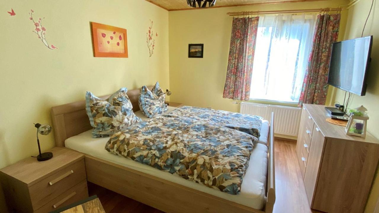 Bianca,S Ferienwohnung Бад-Міттерндорф Екстер'єр фото